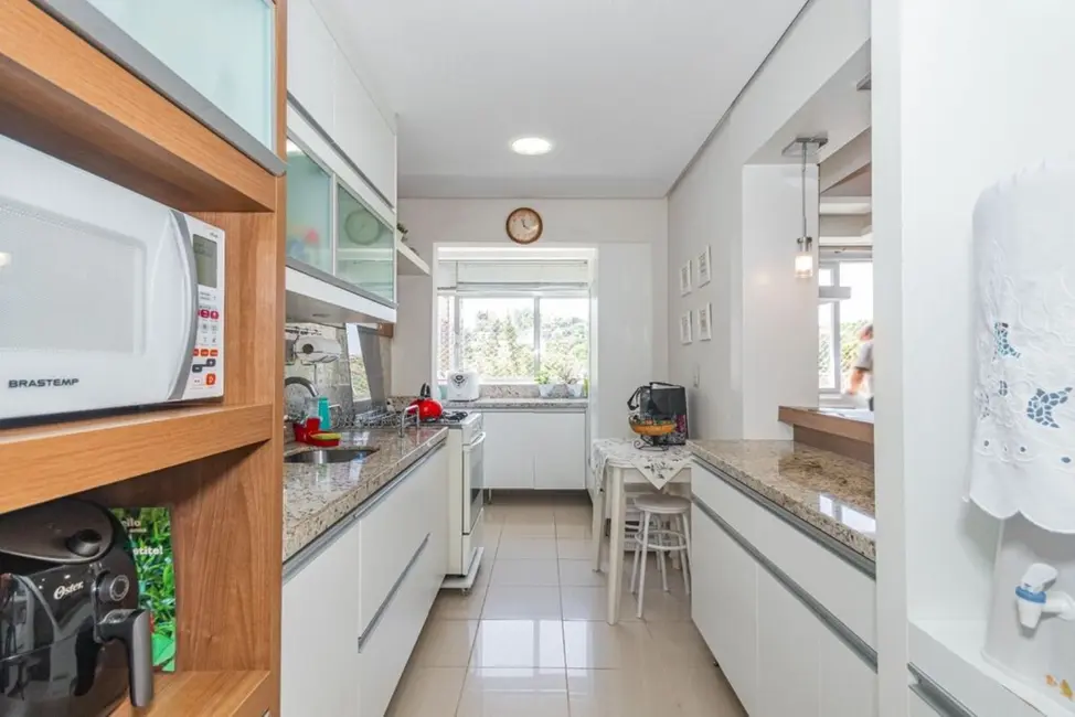 Apartamento com 3 quartos à venda, 110m2 em Santa Tereza, Porto Alegre - RS - imagem 8 Foto 8 de Apartamento com 3 quartos à venda, 110m2 em Santa Tereza, Porto Alegre - RS