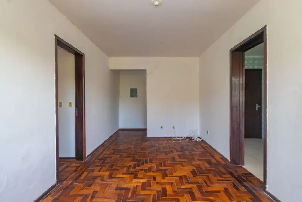 Apartamento com 2 quartos à venda, 67m2 em Teresópolis, Porto Alegre - RS - imagem 9 Foto 9 de Apartamento com 2 quartos à venda, 67m2 em Teresópolis, Porto Alegre - RS