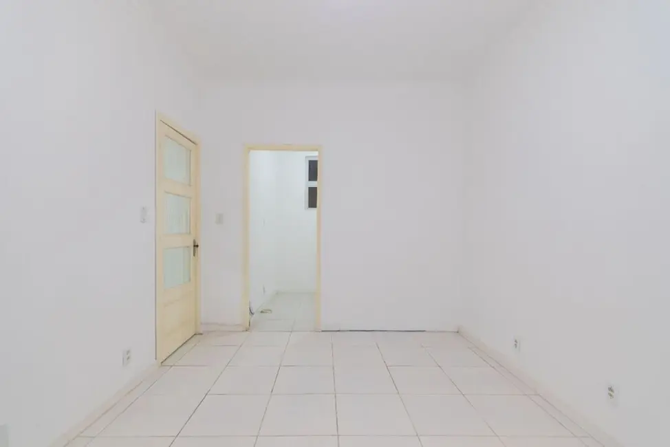 Foto 8 de Apartamento com 2 quartos à venda, 75m2 em Porto Alegre - RS