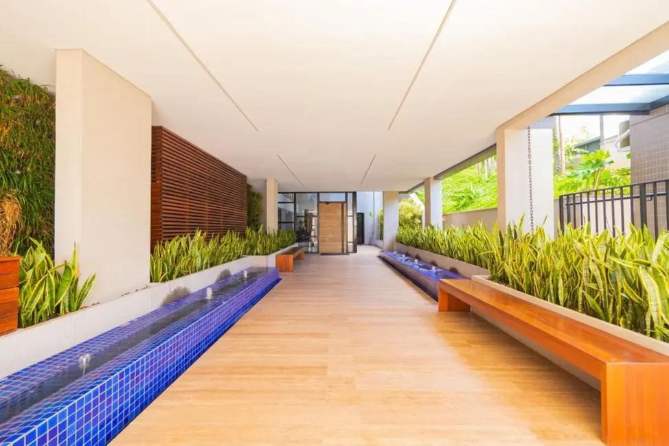 Apartamento com 3 quartos à venda, 104m2 em Menino Deus, Porto Alegre - RS - imagem 2 Foto 2 de Apartamento com 3 quartos à venda, 104m2 em Menino Deus, Porto Alegre - RS