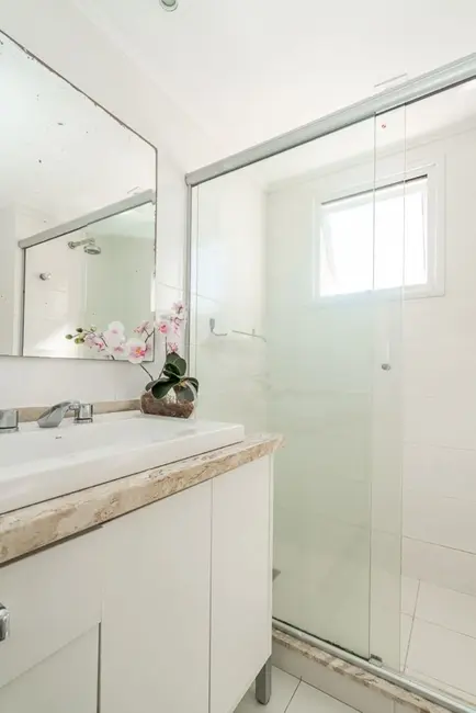 Apartamento com 3 quartos à venda, 120m2 em Jardim Europa, Porto Alegre - RS - imagem 5 Foto 5 de Apartamento com 3 quartos à venda, 120m2 em Jardim Europa, Porto Alegre - RS