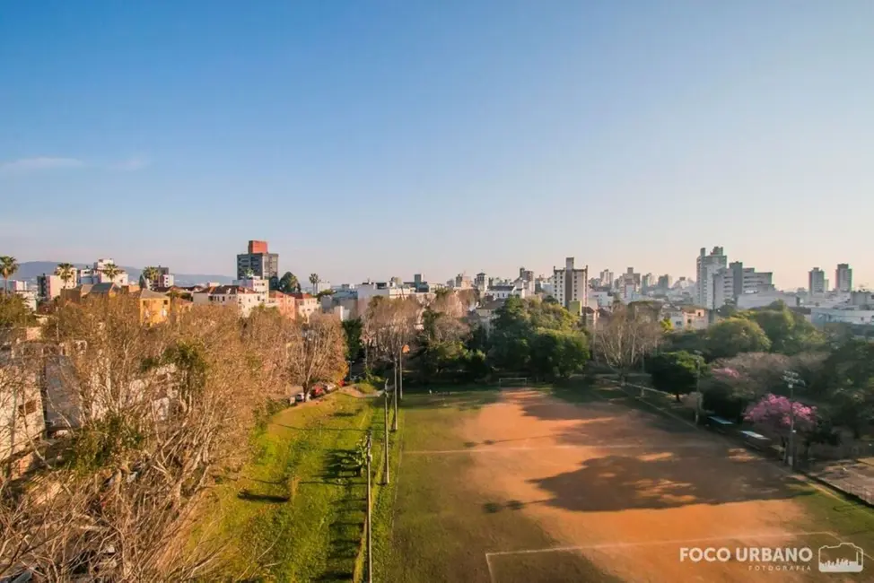 Apartamento com 3 quartos à venda, 111m2 em Petrópolis, Porto Alegre - RS - imagem 6 Foto 6 de Apartamento com 3 quartos à venda, 111m2 em Petrópolis, Porto Alegre - RS