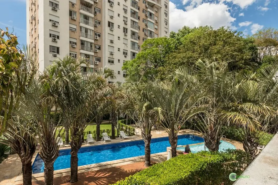 Foto 1 de Apartamento com 2 quartos à venda, 61m2 em Passo da Areia, Porto Alegre - RS