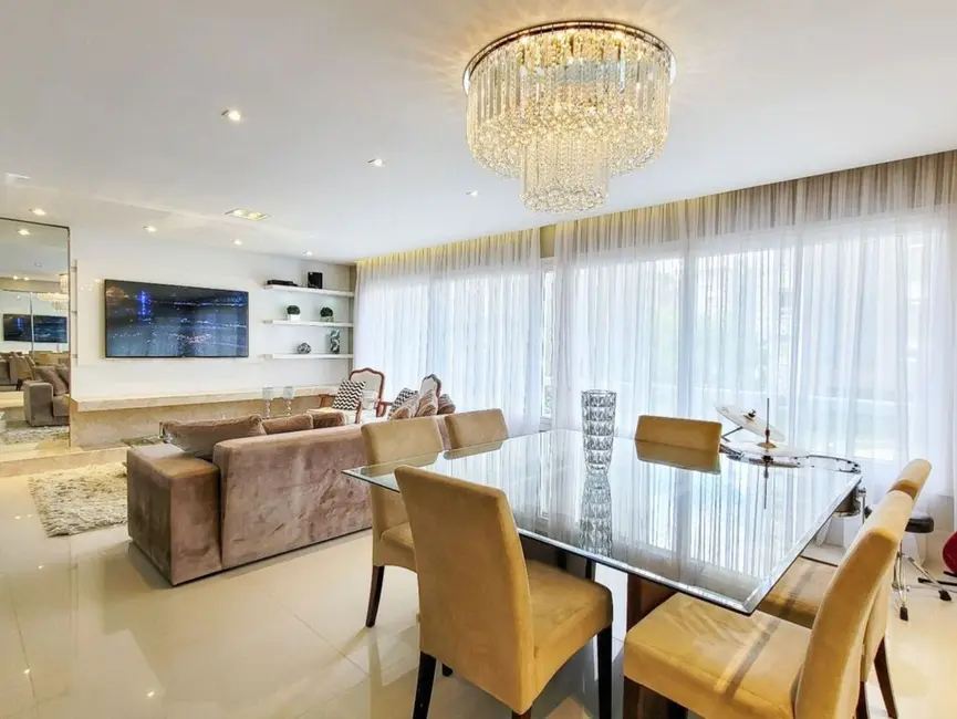 Apartamento com 4 quartos à venda, 160m2 em Menino Deus, Porto Alegre - RS - imagem 4 Foto 4 de Apartamento com 4 quartos à venda, 160m2 em Menino Deus, Porto Alegre - RS