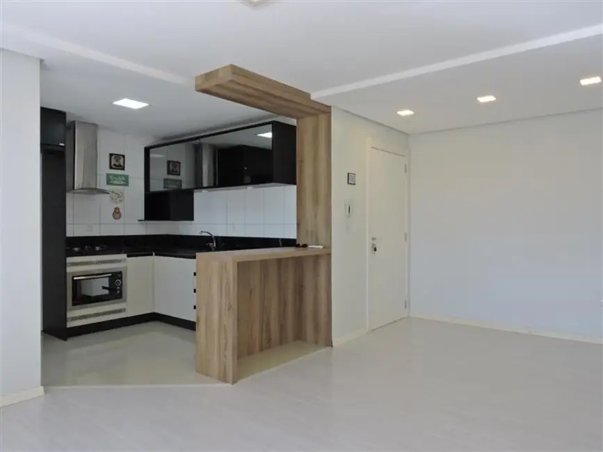 Foto 8 de Apartamento com 3 quartos à venda, 81m2 em Charqueadas, Caxias Do Sul - RS