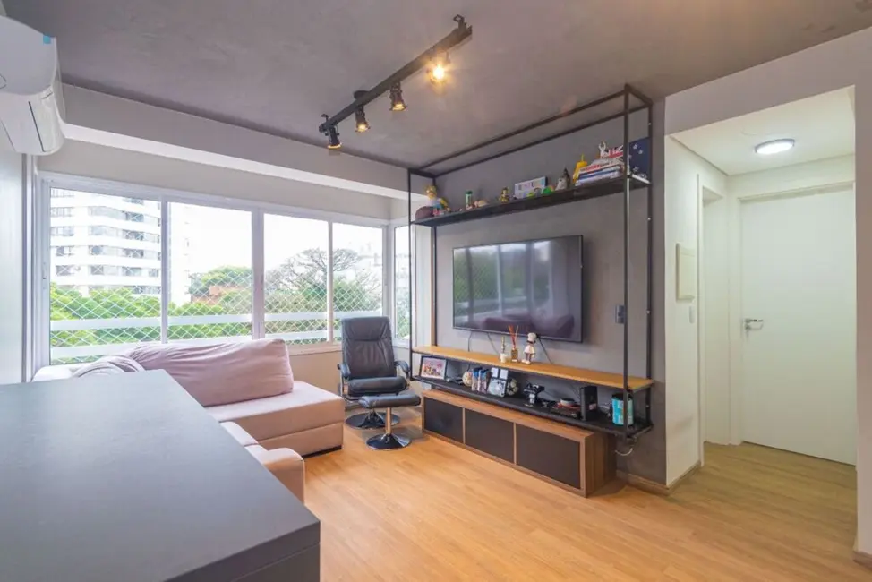 Apartamento com 2 quartos à venda, 66m2 em Petrópolis, Porto Alegre - RS - imagem 6 Foto 6 de Apartamento com 2 quartos à venda, 66m2 em Petrópolis, Porto Alegre - RS