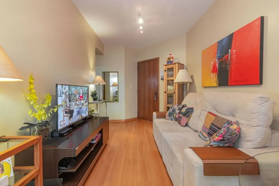 Apartamento com 2 quartos à venda, 63m2 em Menino Deus, Porto Alegre - RS - imagem 6 Foto 6 de Apartamento com 2 quartos à venda, 63m2 em Menino Deus, Porto Alegre - RS