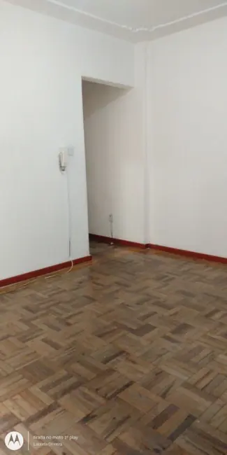 Foto 4 de Apartamento com 2 quartos à venda, 60m2 em Floresta, Porto Alegre - RS
