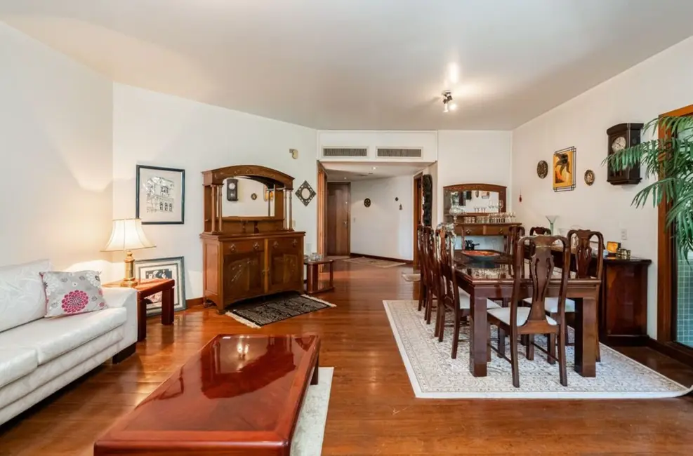 Foto 5 de Apartamento com 3 quartos à venda, 172m2 em Petrópolis, Porto Alegre - RS