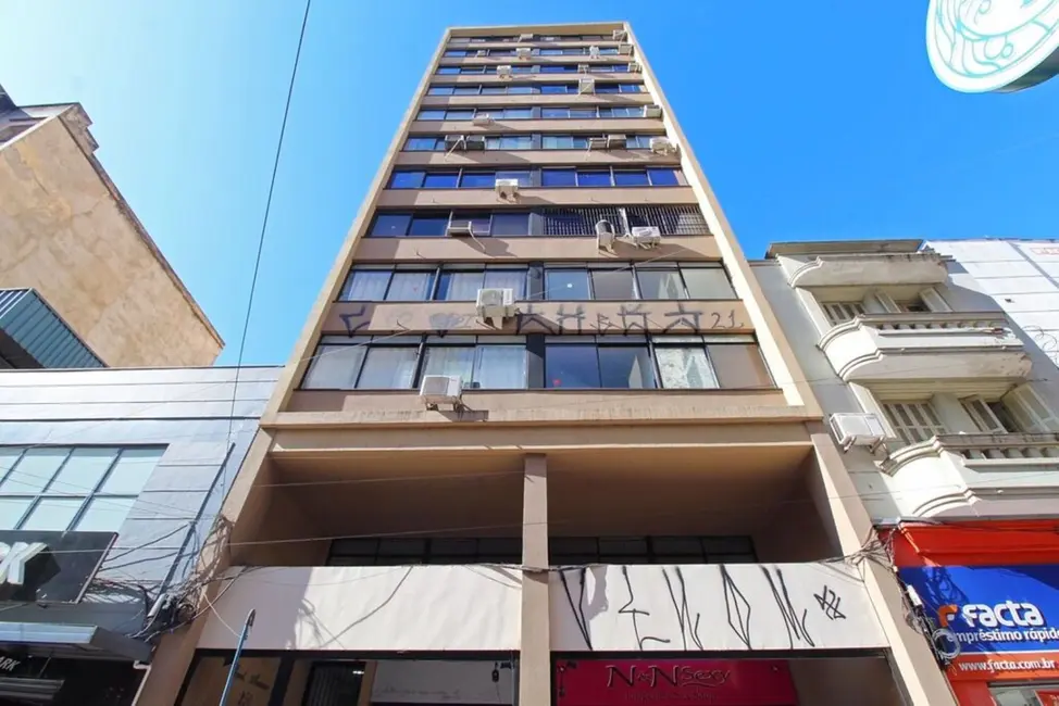 Sala Comercial à venda, 50m2 em Centro Histórico, Porto Alegre - RS - imagem 1 Foto 1 de Sala Comercial à venda, 50m2 em Centro Histórico, Porto Alegre - RS