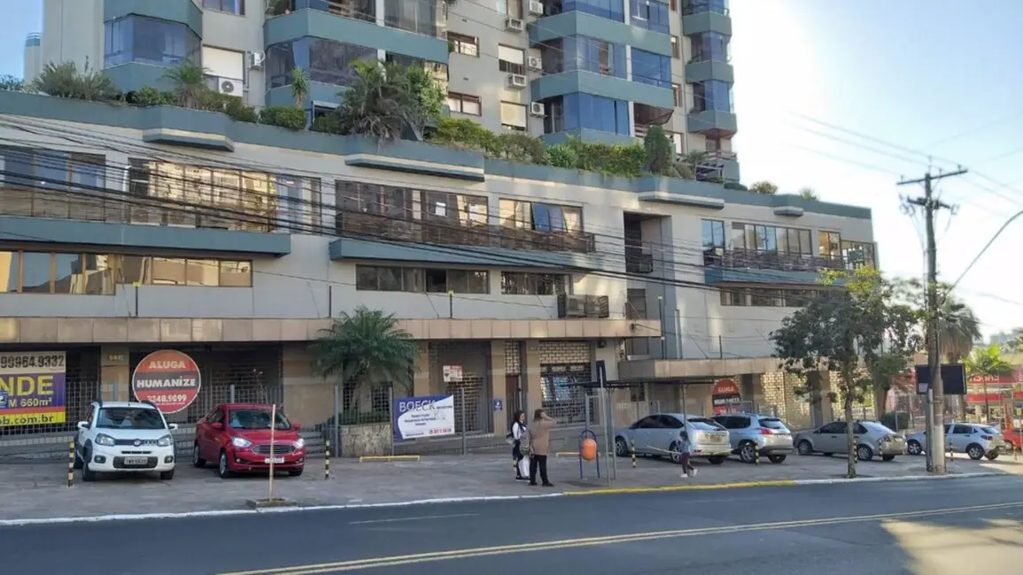 Foto 4 de Sala Comercial à venda, 82m2 em Vila Ipiranga, Porto Alegre - RS
