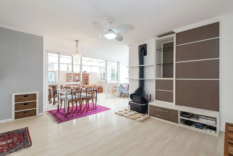 Foto 2 de Apartamento com 2 quartos à venda, 98m2 em Bela Vista, Porto Alegre - RS
