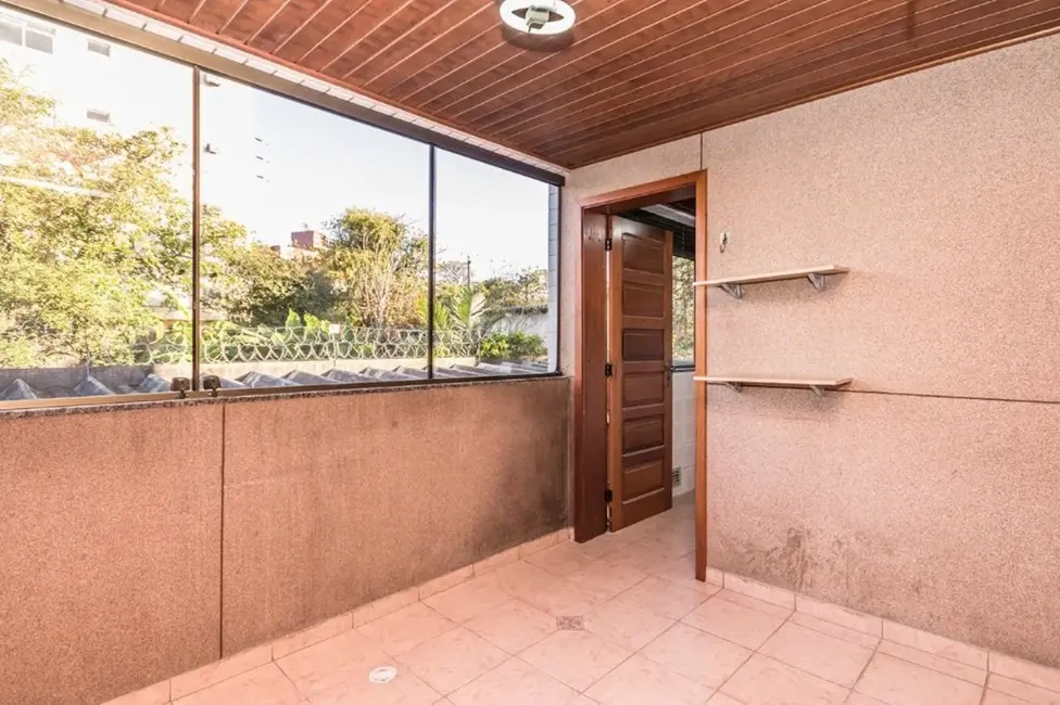 Apartamento com 2 quartos à venda, 95m2 em Vila Ipiranga, Porto Alegre - RS - imagem 9 Foto 9 de Apartamento com 2 quartos à venda, 95m2 em Vila Ipiranga, Porto Alegre - RS