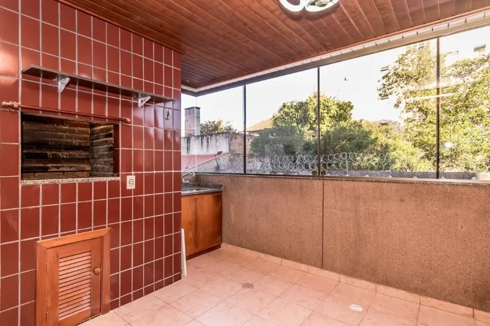 Apartamento com 2 quartos à venda, 95m2 em Vila Ipiranga, Porto Alegre - RS - imagem 8 Foto 8 de Apartamento com 2 quartos à venda, 95m2 em Vila Ipiranga, Porto Alegre - RS