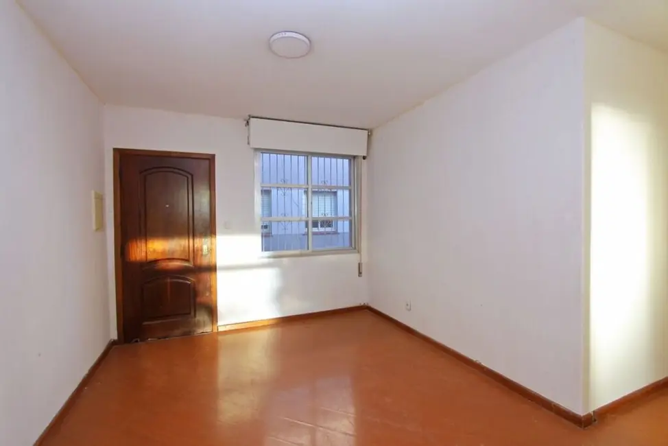 Foto 5 de Apartamento com 4 quartos à venda, 77m2 em Teresópolis, Porto Alegre - RS