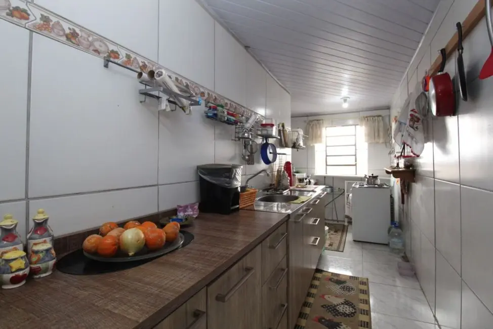 Casa com 2 quartos à venda, 130m2 em Mário Quintana, Porto Alegre - RS - imagem 9 Foto 9 de Casa com 2 quartos à venda, 130m2 em Mário Quintana, Porto Alegre - RS