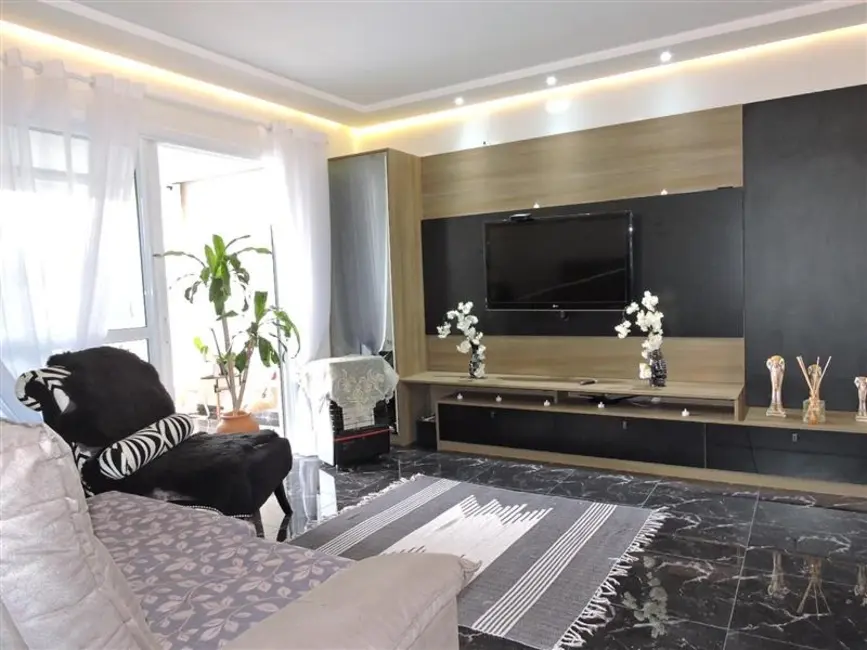 Apartamento com 3 quartos à venda, 208m2 em Caxias Do Sul - RS - imagem 3 Foto 3 de Apartamento com 3 quartos à venda, 208m2 em Caxias Do Sul - RS