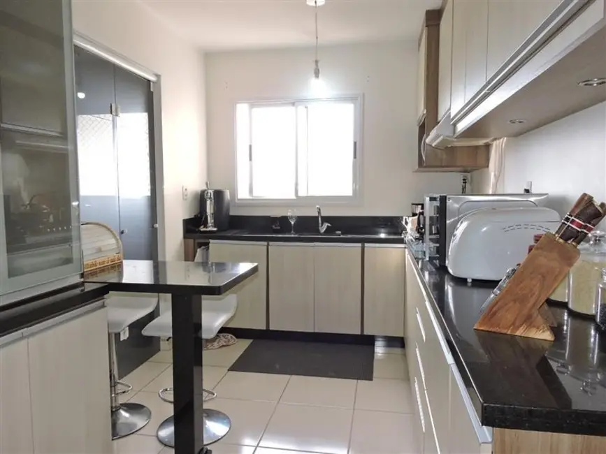 Apartamento com 3 quartos à venda, 111m2 em Madureira, Caxias Do Sul - RS - imagem 8 Foto 8 de Apartamento com 3 quartos à venda, 111m2 em Madureira, Caxias Do Sul - RS