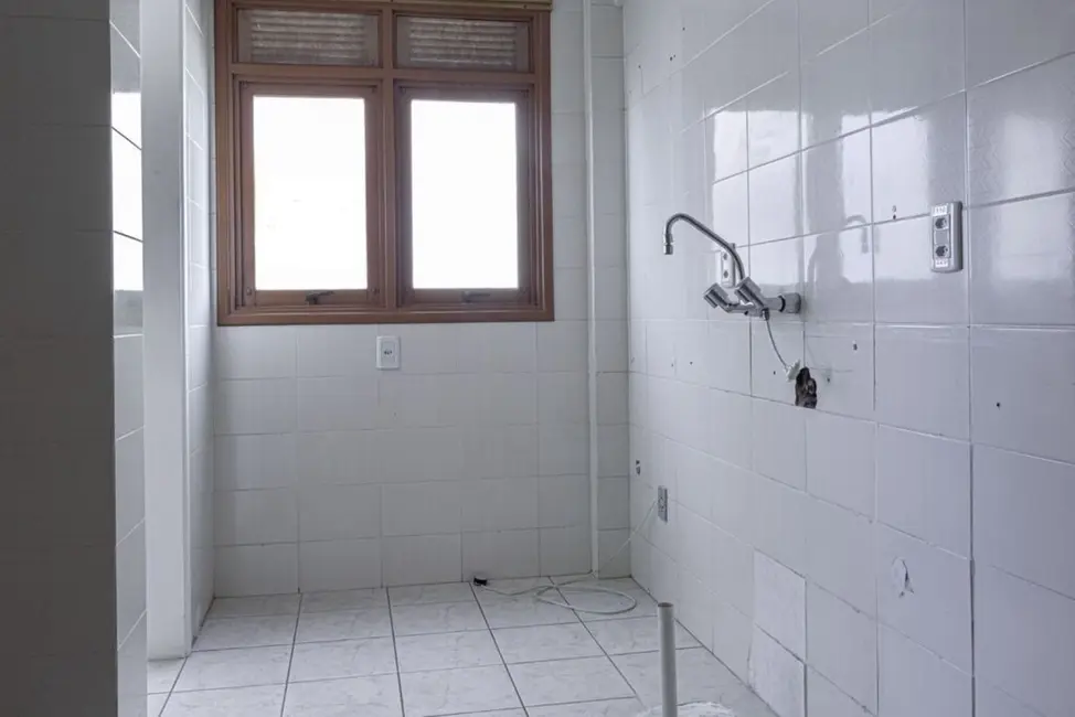 Foto 7 de Apartamento com 2 quartos à venda, 92m2 em Vila Ipiranga, Porto Alegre - RS