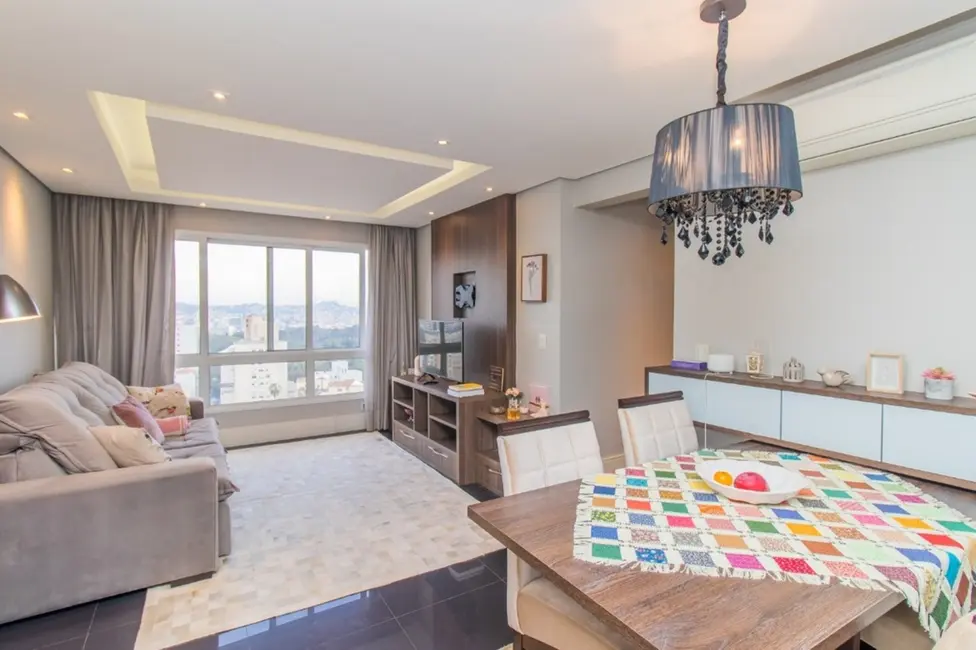 Apartamento com 3 quartos à venda, 81m2 em Independência, Porto Alegre - RS - imagem 9 Foto 9 de Apartamento com 3 quartos à venda, 81m2 em Independência, Porto Alegre - RS