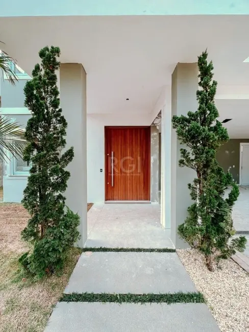 Foto 3 de Casa de Condomínio com 4 quartos à venda, 356m2 em Vila Nova, Porto Alegre - RS