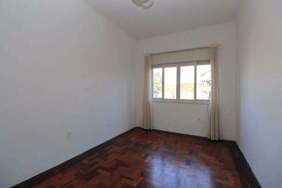 Apartamento com 2 quartos à venda, 58m2 em Menino Deus, Porto Alegre - RS - imagem 3 Foto 3 de Apartamento com 2 quartos à venda, 58m2 em Menino Deus, Porto Alegre - RS