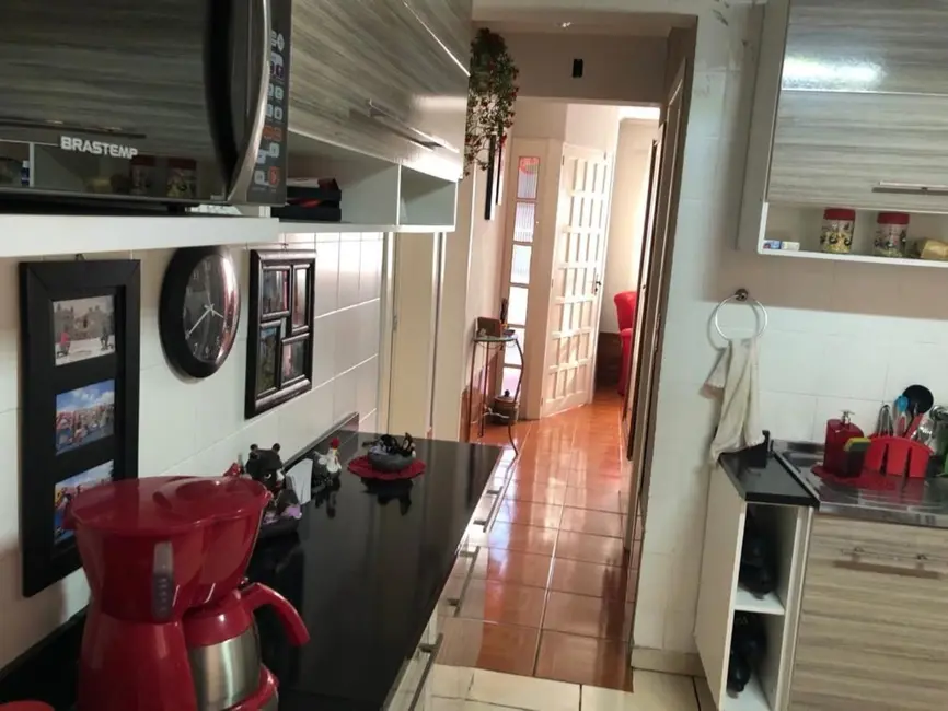 Casa com 2 quartos à venda, 120m2 em Vila João Pessoa, Porto Alegre - RS - imagem 4 Foto 4 de Casa com 2 quartos à venda, 120m2 em Vila João Pessoa, Porto Alegre - RS