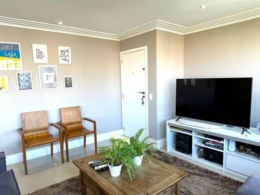 Apartamento com 3 quartos à venda, 111m2 em Bela Vista, Porto Alegre - RS - imagem 6 Foto 6 de Apartamento com 3 quartos à venda, 111m2 em Bela Vista, Porto Alegre - RS