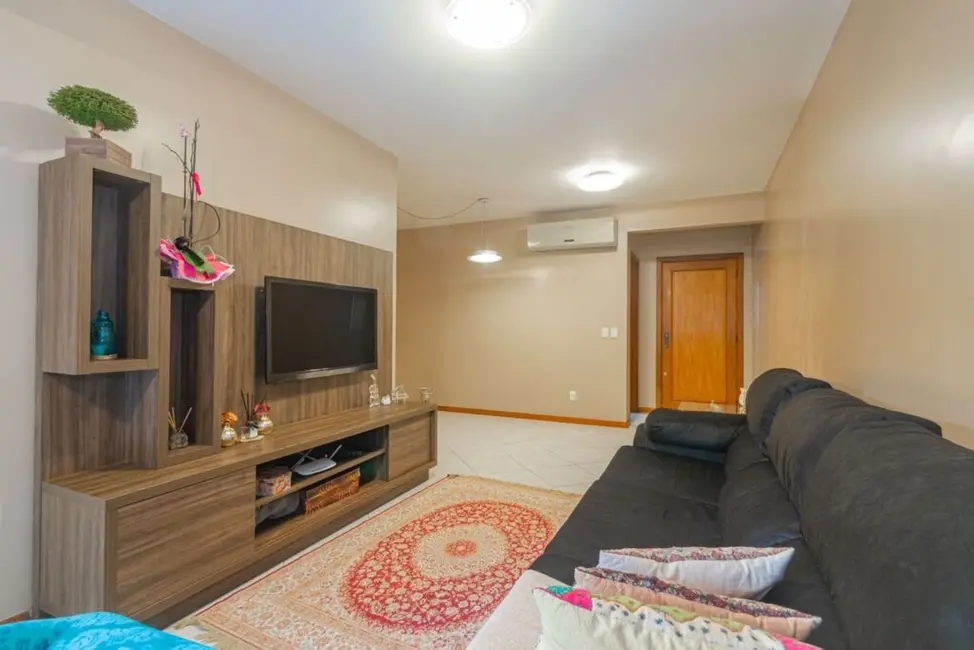 Foto 4 de Apartamento com 3 quartos à venda, 100m2 em Moinhos de Vento, Porto Alegre - RS