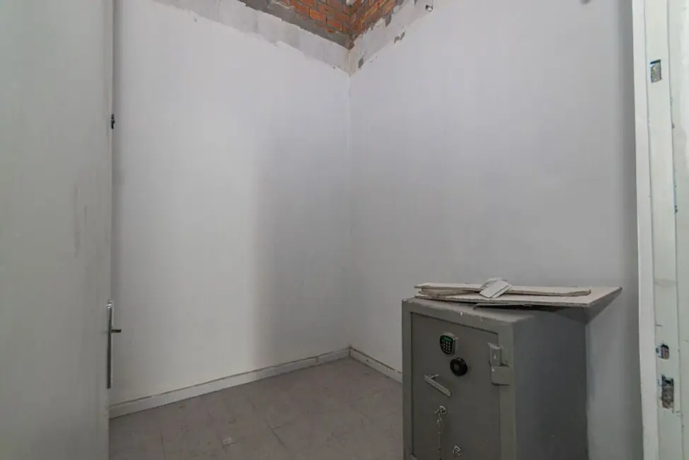 Foto 7 de Loja à venda, 308m2 em Rubem Berta, Porto Alegre - RS