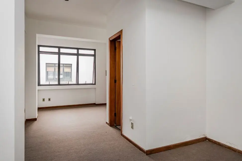 Foto 5 de Sala Comercial à venda, 45m2 em Independência, Porto Alegre - RS