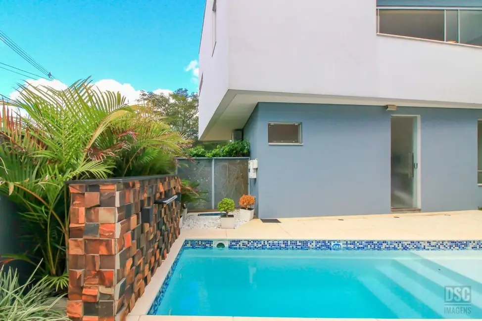 Foto 9 de Casa de Condomínio com 4 quartos à venda, 318m2 em Hípica, Porto Alegre - RS