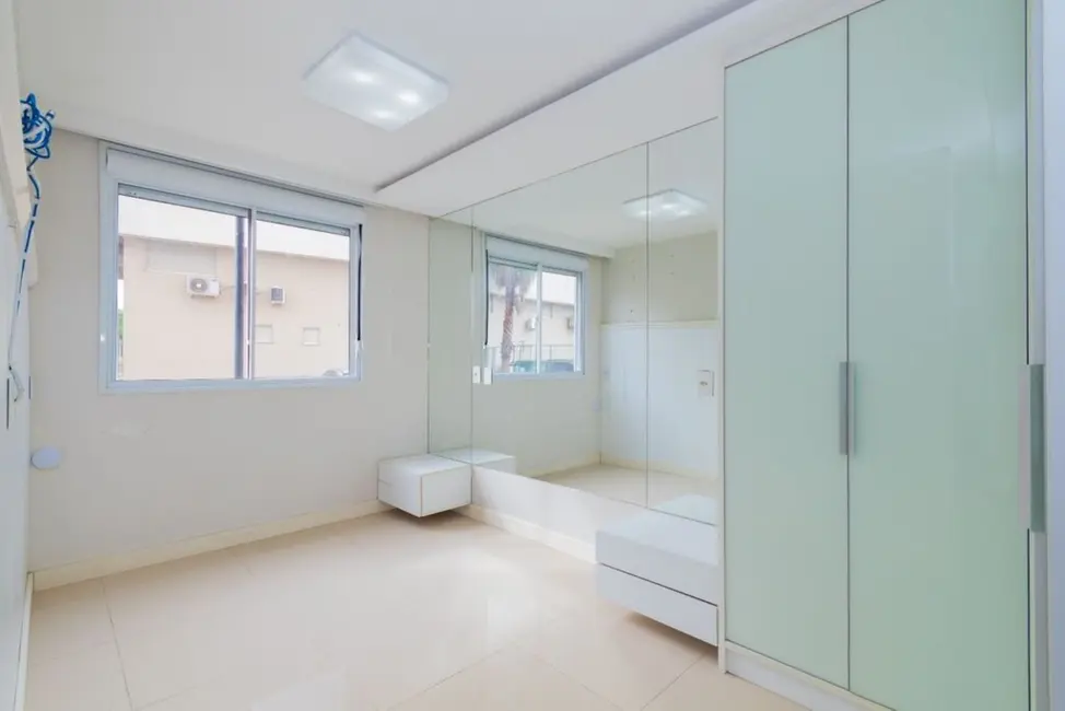 Foto 8 de Apartamento com 2 quartos à venda, 48m2 em Jardim Itu, Porto Alegre - RS