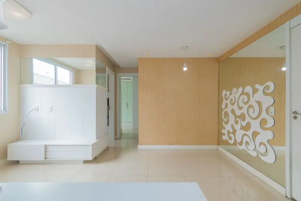 Foto 4 de Apartamento com 2 quartos à venda, 48m2 em Jardim Itu, Porto Alegre - RS