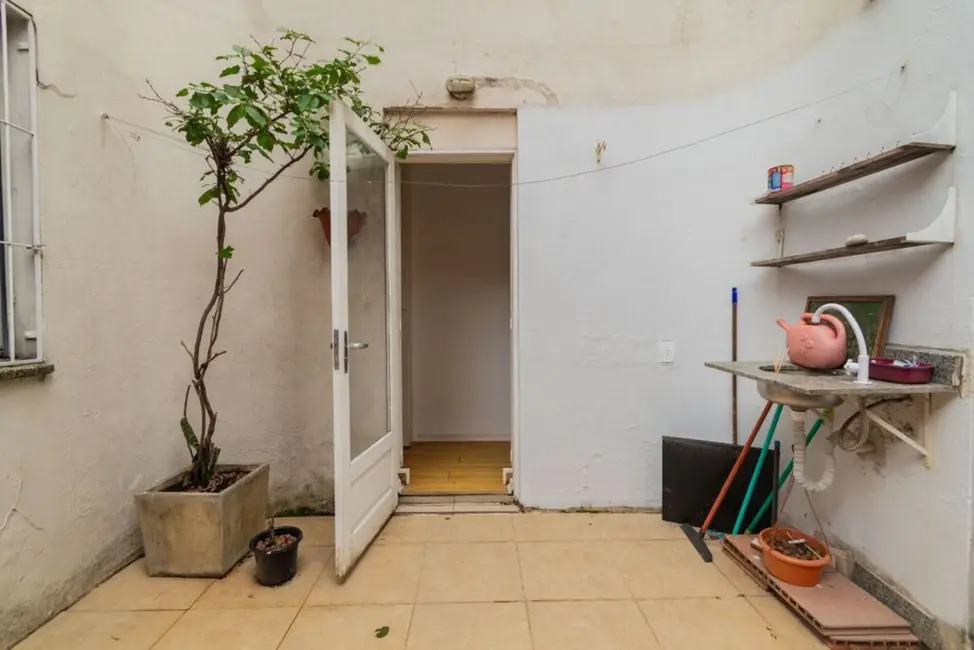 Foto 1 de Apartamento com 1 quarto à venda, 55m2 em Santana, Porto Alegre - RS