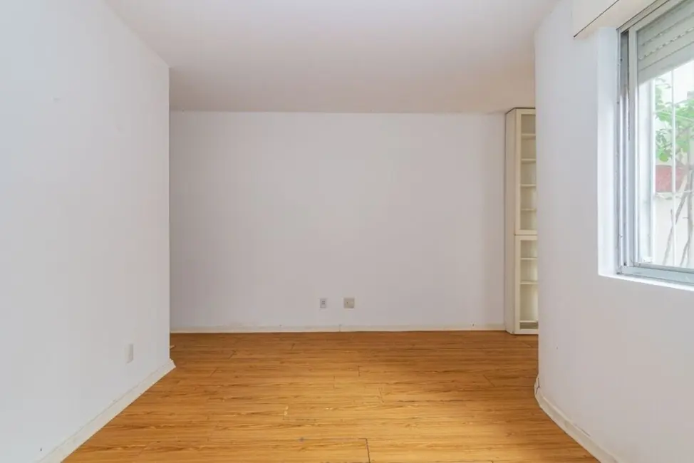 Foto 6 de Apartamento com 1 quarto à venda, 55m2 em Santana, Porto Alegre - RS