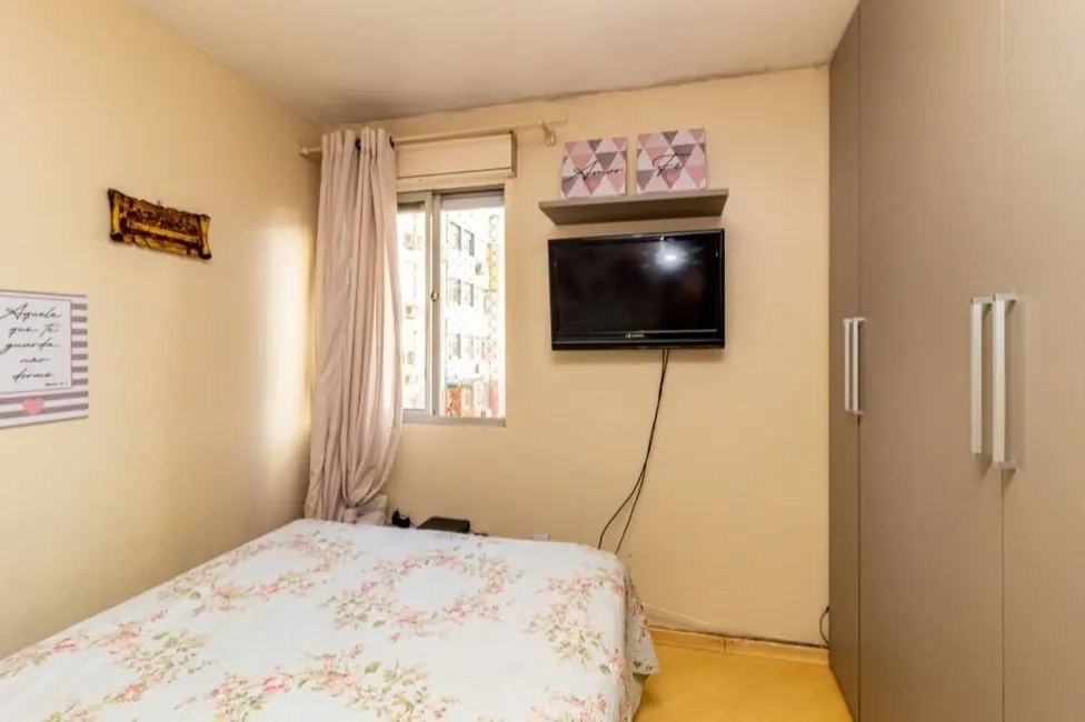 Foto 7 de Apartamento com 2 quartos à venda, 42m2 em Sarandi, Porto Alegre - RS