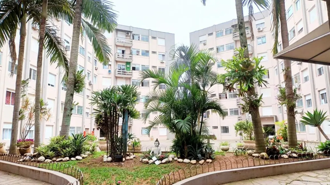 Foto 2 de Apartamento com 1 quarto à venda, 41m2 em Jardim Lindóia, Porto Alegre - RS