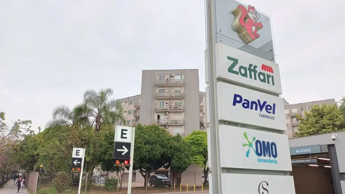 Foto 1 de Apartamento com 1 quarto à venda, 41m2 em Jardim Lindóia, Porto Alegre - RS