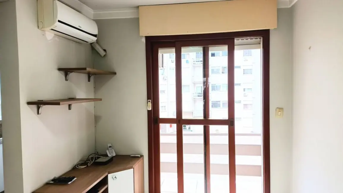 Foto 5 de Apartamento com 1 quarto à venda, 41m2 em Jardim Lindóia, Porto Alegre - RS