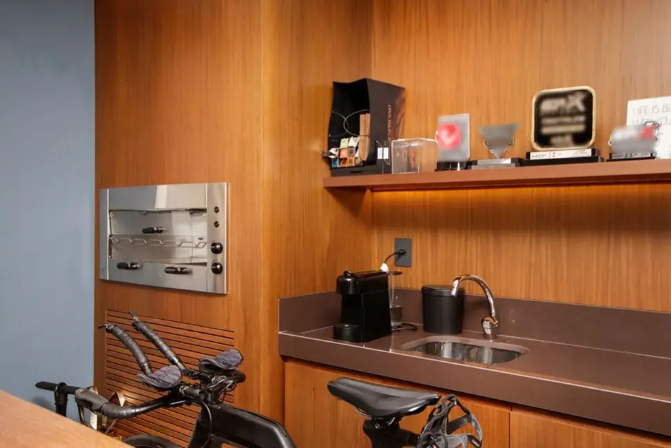 Apartamento com 2 quartos à venda, 157m2 em Menino Deus, Porto Alegre - RS - imagem 8 Foto 8 de Apartamento com 2 quartos à venda, 157m2 em Menino Deus, Porto Alegre - RS