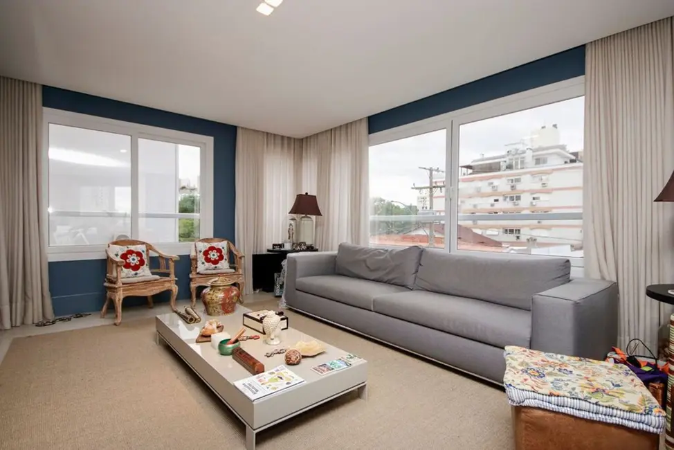 Foto 2 de Apartamento com 2 quartos à venda, 157m2 em Menino Deus, Porto Alegre - RS