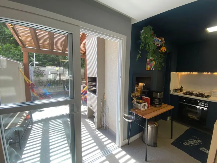 Foto 9 de Casa de Condomínio com 3 quartos à venda, 156m2 em Vila Nova, Porto Alegre - RS