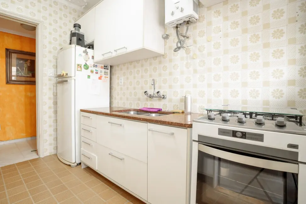 Apartamento com 2 quartos à venda, 75m2 em Menino Deus, Porto Alegre - RS - imagem 8 Foto 8 de Apartamento com 2 quartos à venda, 75m2 em Menino Deus, Porto Alegre - RS