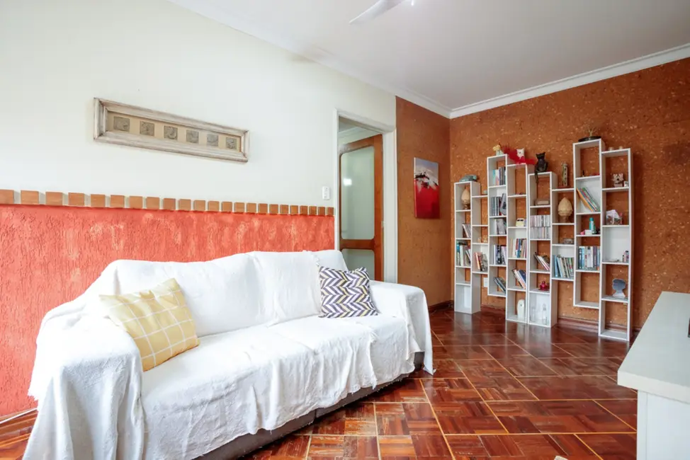 Apartamento com 2 quartos à venda, 75m2 em Menino Deus, Porto Alegre - RS - imagem 5 Foto 5 de Apartamento com 2 quartos à venda, 75m2 em Menino Deus, Porto Alegre - RS