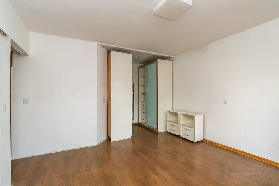 Foto 3 de Casa de Condomínio com 3 quartos à venda, 256m2 em Ipanema, Porto Alegre - RS