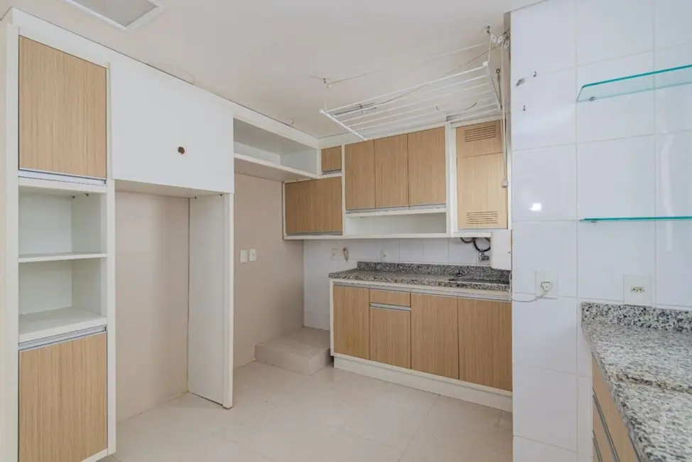 Apartamento com 2 quartos à venda, 86m2 em Menino Deus, Porto Alegre - RS - imagem 7 Foto 7 de Apartamento com 2 quartos à venda, 86m2 em Menino Deus, Porto Alegre - RS