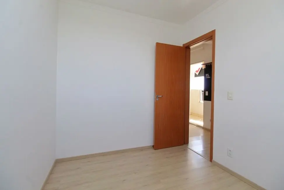 Foto 9 de Apartamento com 2 quartos à venda, 45m2 em Protásio Alves, Porto Alegre - RS