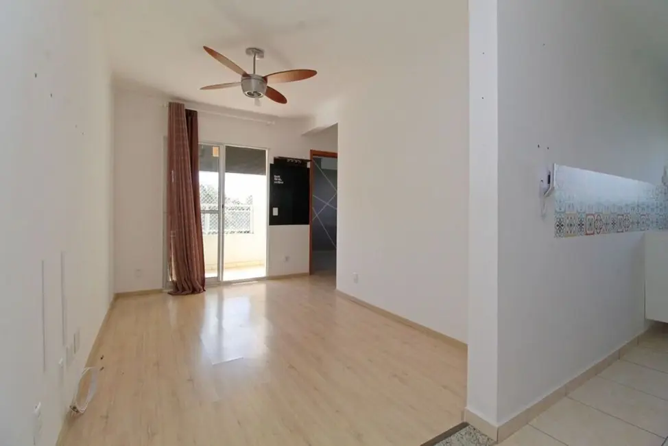 Foto 2 de Apartamento com 2 quartos à venda, 45m2 em Protásio Alves, Porto Alegre - RS