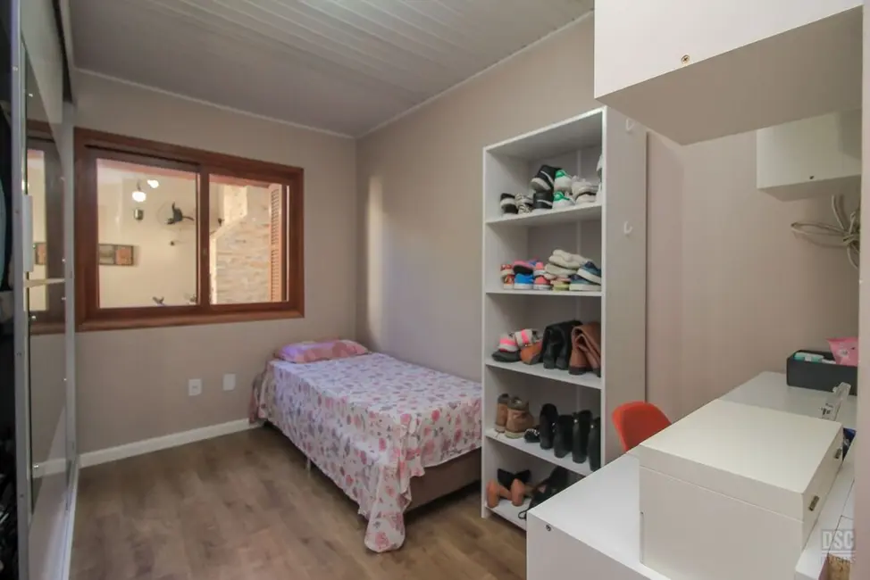 Casa com 2 quartos à venda, 70m2 em Hípica, Porto Alegre - RS - imagem 8 Foto 8 de Casa com 2 quartos à venda, 70m2 em Hípica, Porto Alegre - RS